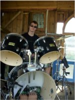 Picture of Steffen Thurian on the drums